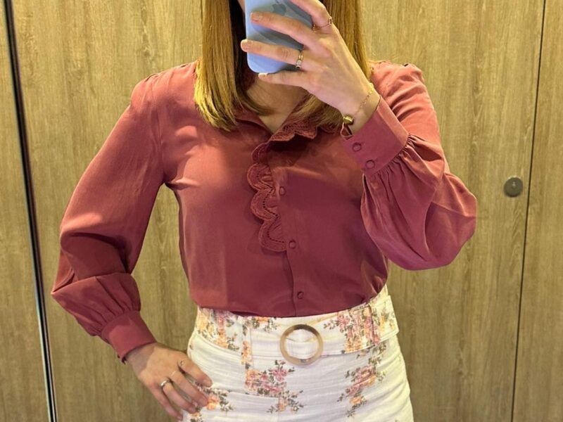 Sezane Chlo Shirt in Rosewood and Jupe Gillie